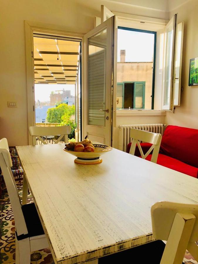 לצ'ה Piazza Duomo B&B מראה חיצוני תמונה