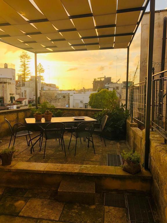 לצ'ה Piazza Duomo B&B מראה חיצוני תמונה