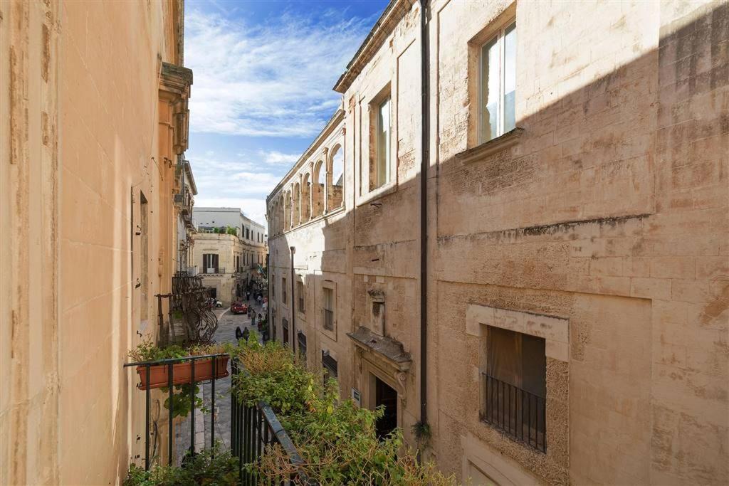לצ'ה Piazza Duomo B&B מראה חיצוני תמונה