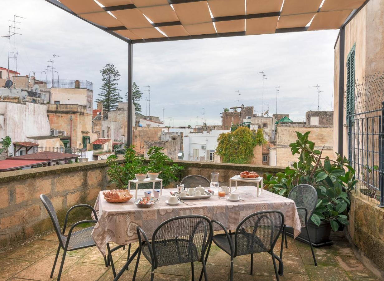 לצ'ה Piazza Duomo B&B מראה חיצוני תמונה